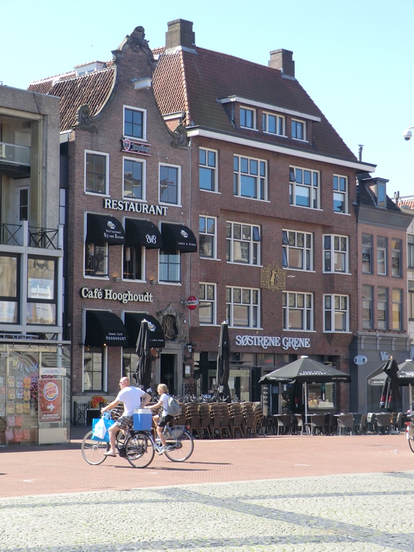 slideshow image